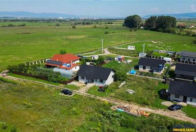 FILM! Casa personalizabila,pe un singur nivel, pod mansardabil,pozitie cu liniste,Sanpetru - 13