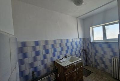 Apartament 3 camere -Piata Progresul -Soseaua Giurgiului -sector 4 - 6