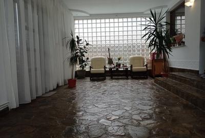 Casa / vila Bascov , mobilata / utilata - 14