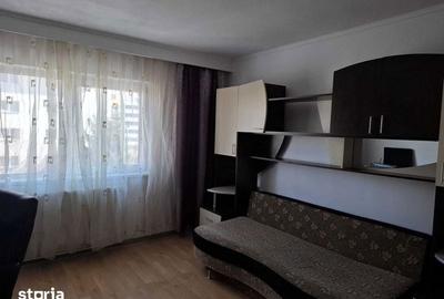 Apartament cu 3 camere decomandat în Răcădău - 3