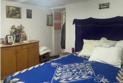 Casă cu 4 camere cu Teren 343 Mp în Central - 7