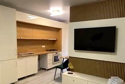 Apartament cu 3 camere semidecomandat în Berceni - 1