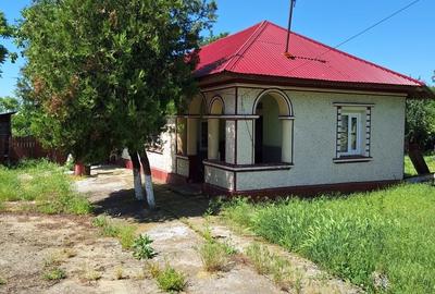 Casă cu 2 camere cu Teren 1734 Mp în Central - 6