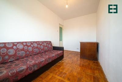 Apartament cu 3 camere etajul 4 Cartierul A. Vlaicu - Arad - 11