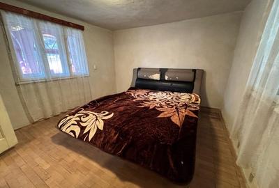 Comuna Bran, str. Pricipala, casa partial renovata, P + E, dependinte, foisor - 20