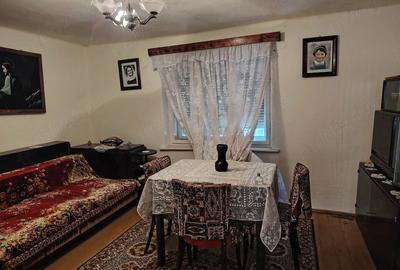Casă cu 2 camere cu Teren 5000 Mp în Porț - 10