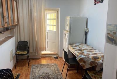 Apartament cu 2 camere decomandat în 9 Mai - 6