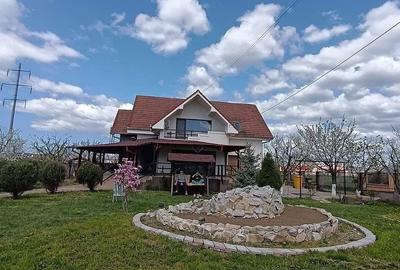 Casă cu 4 camere în Central - 6