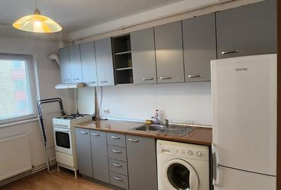 Garsonieră decomandată în Triaj - 1