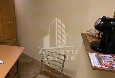 Apartament cu 1 camera, decomandat,parter inalt,zona Kiriac - 5