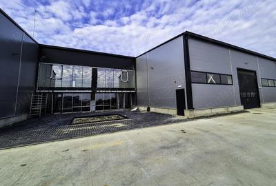 Spațiu comercial, de 960 mp, în Central - 6