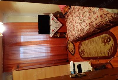 Vand ap.4 in Adjud ,BN. cam.2 bai 2 balcoane 2 ,3 3 cu acoperi? ,pod inchis ?i boxa subsol.. - 3