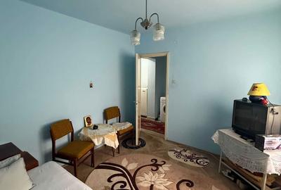 Apartament cu 3 camere semidecomandat în Central - 7
