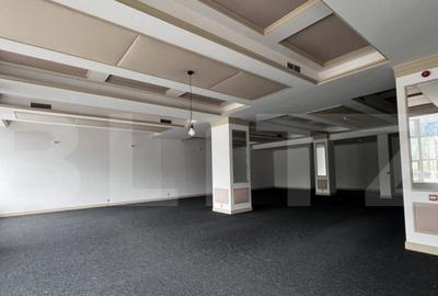 Spa?iu comercial modern, 310 mp, cu parcare ?i vitrina - 12