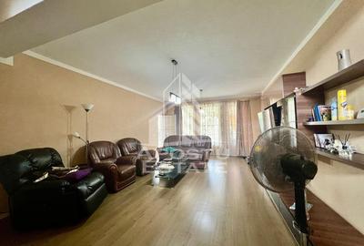 Jumatate de duplex cu 6 camere in Mosnita Noua, la asfalt, cu garaj Jumatate de duplex cu 6 camere in Mosnita Noua, la asfalt, cu garaj - 3