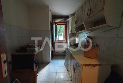 Apartament 2 camere semidecomandat parter 45mp zona Tudor Vl - 5