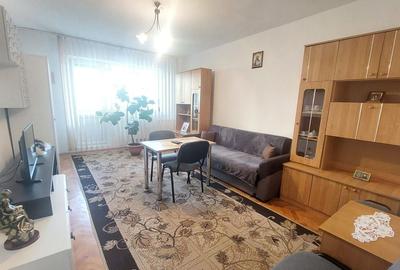 2 camere, zona Hotel Golden Tulip - 1