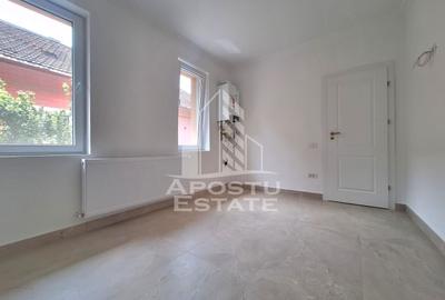 Apartament cu 2 camere decomandat în Intim - 1