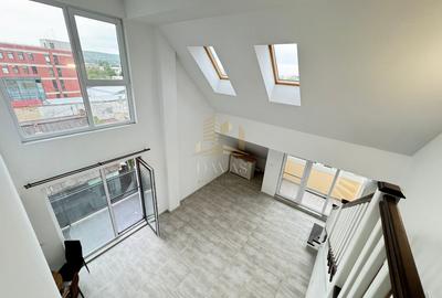 Penthouse cu 2 camere semidecomandat, mobilat în Semicentral - 9