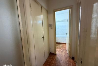 Apartament cu 2 camere semidecomandat în Decebal - 5