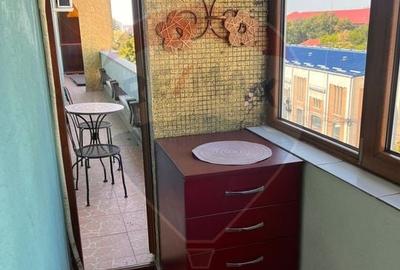 Apartament cu 4 camere de inchiriat in zona Central - 11
