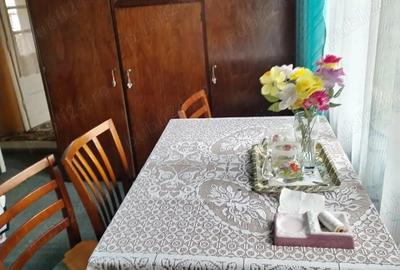 Casă cu 5 camere în Racovița - 1