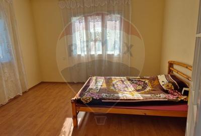 Casa / Vila cu 6 camere de vanzare - 7