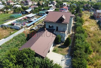 Vila Cornetu - 3900 mp teren - partial construita -  8 camere - 3