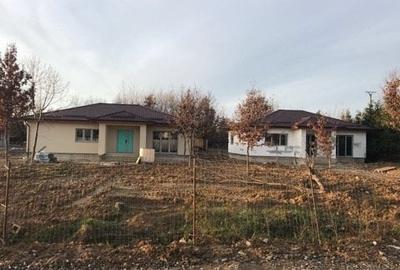 Casă cu 2 camere în Lăpușel