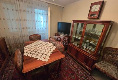 Apartament cu 3 camere decomandat, mobilat în Baraolt - 8