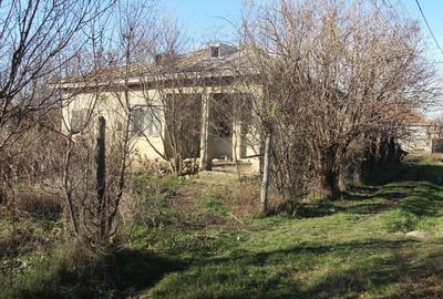 Casă cu 3 camere în Jilavele - 1