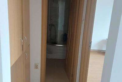 Apartament cu 2 camere semidecomandat în Ferentari - 1