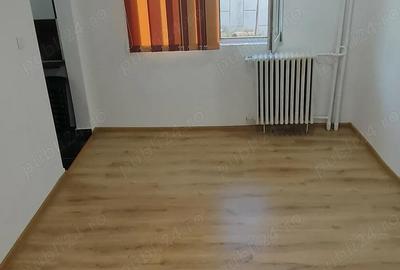 Apartament cu 3 camere semidecomandat în Central - 8