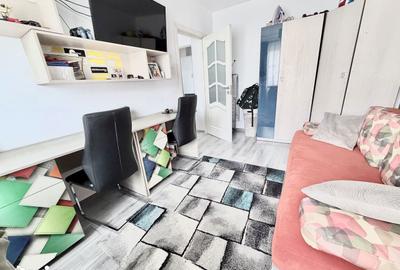 Apartament cu 3 camere decomandat în Tudor - 1