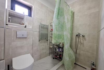 Casa cu gradina proprie - Strada Smaraldului Domnesti - 32