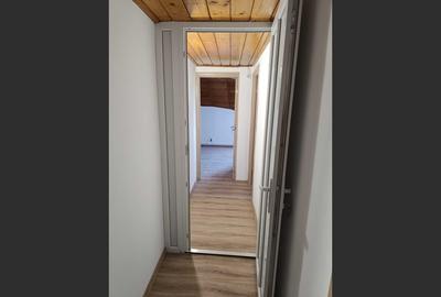 Casă / Clădire (Spațiu comercial) de închiriat - 5