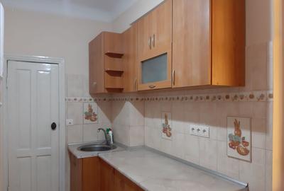 Garsoniera de vanzare in zona Bartolomeu - 1