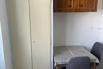 Garsonieră decomandată, mobilată în Vitan - 10