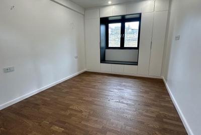 Apartament cu 3 camere în Central - 5