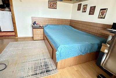 Apartament cu 3 camere decomandat în 1 Decembrie - 8