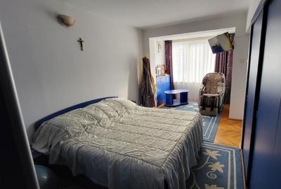 Apartament cu 3 camere decomandat în Gării - 2