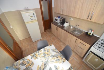 Apartament amenajat , decomandat cu centrala proprie - 7