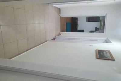 Apartament cu 2 camere decomandat în Titan - 4