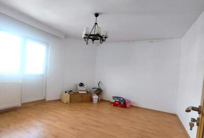 Apartament cu 4 camere decomandat în Central - 7