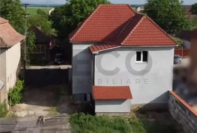 Casă cu 5 camere cu Teren 1000 Mp în Nojorid - 8