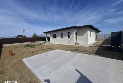 Casă cu 3 camere cu Teren 415 Mp în Letea Veche - 5