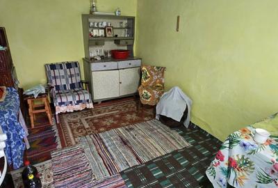 Casă cu 4 camere cu Teren 703 Mp în Făcăeni - 4