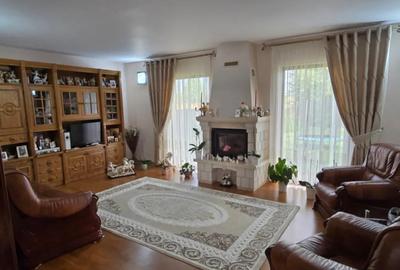 Casă cu 3 camere cu Canalizare în Căciulești - 4