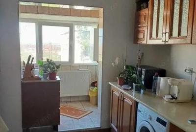 Apartament 2 camera / 60 mp / zona Poarta 6 / centrala pe gaz / aer condi?ionat - 2