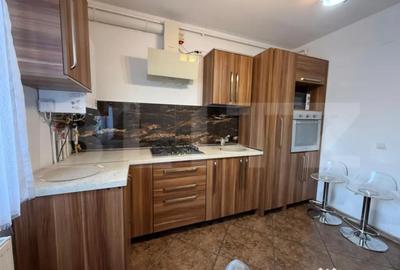 Apartament cu 2 camere decomandat în Tractorul - 1